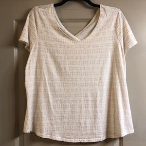 Maurice’s cream and rose gold tee